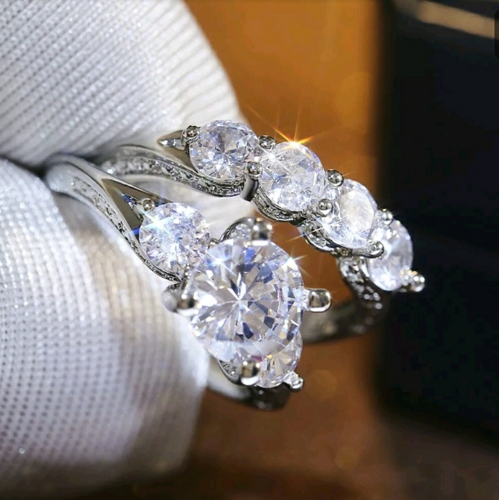 2.2ct Round-Cut Bridal Ring Set
